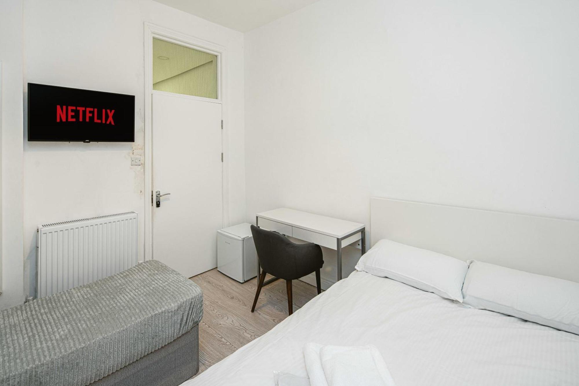 Chic & Cozy: South Kensington Studio London Bagian luar foto